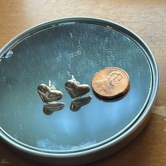 Vintage 925 Silver Heart Post Earrings - Picture 5 of 5